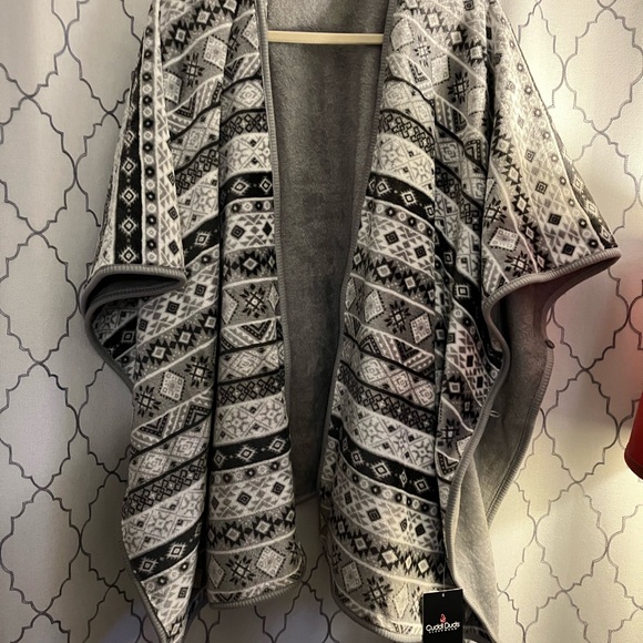 🌸Cuddl Duds Cozy Wrap - Picture 2 of 7